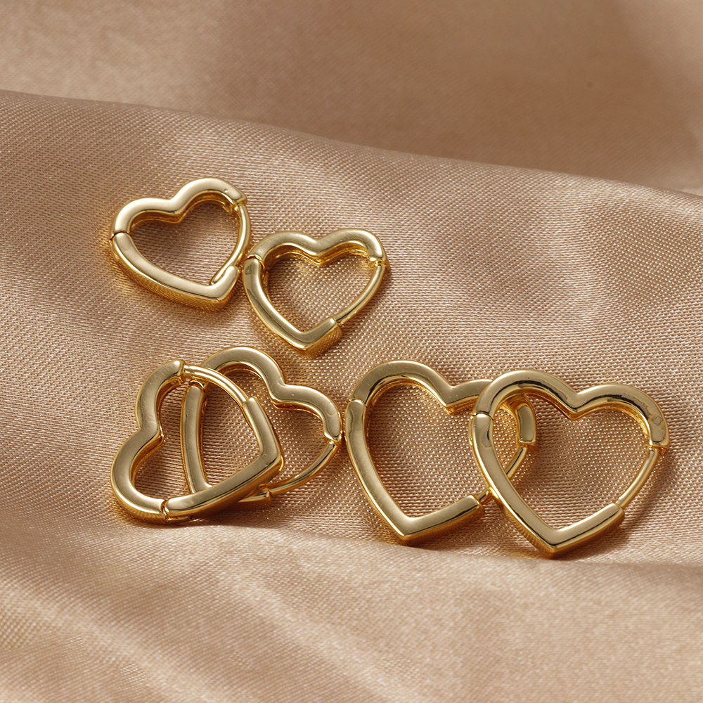Minimalist Heart Hoop Earrings Stainless Steel Huggie Hoops for Women