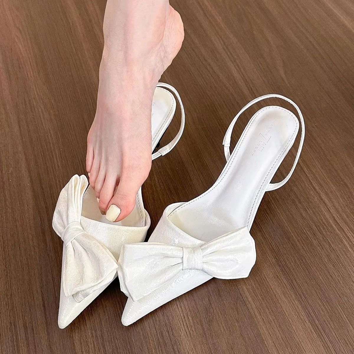 Street Style Butterfly-knot Pumps – Sexy Pointed Toe Slingback High Heels