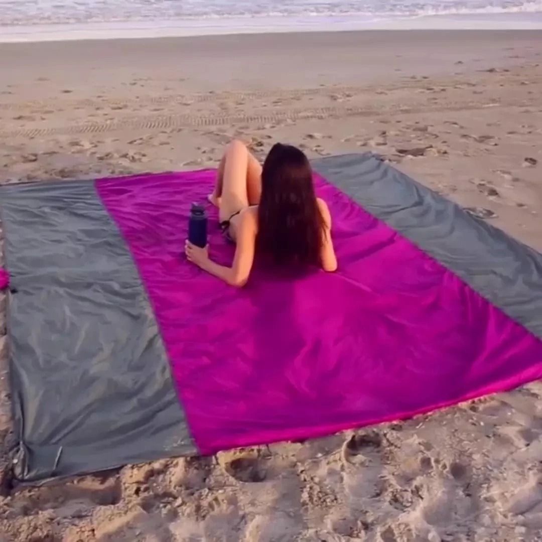 2025 Fashion No Sand Beach Towel Mat Waterproof Oversized Pocket Picnic Camping Blanket