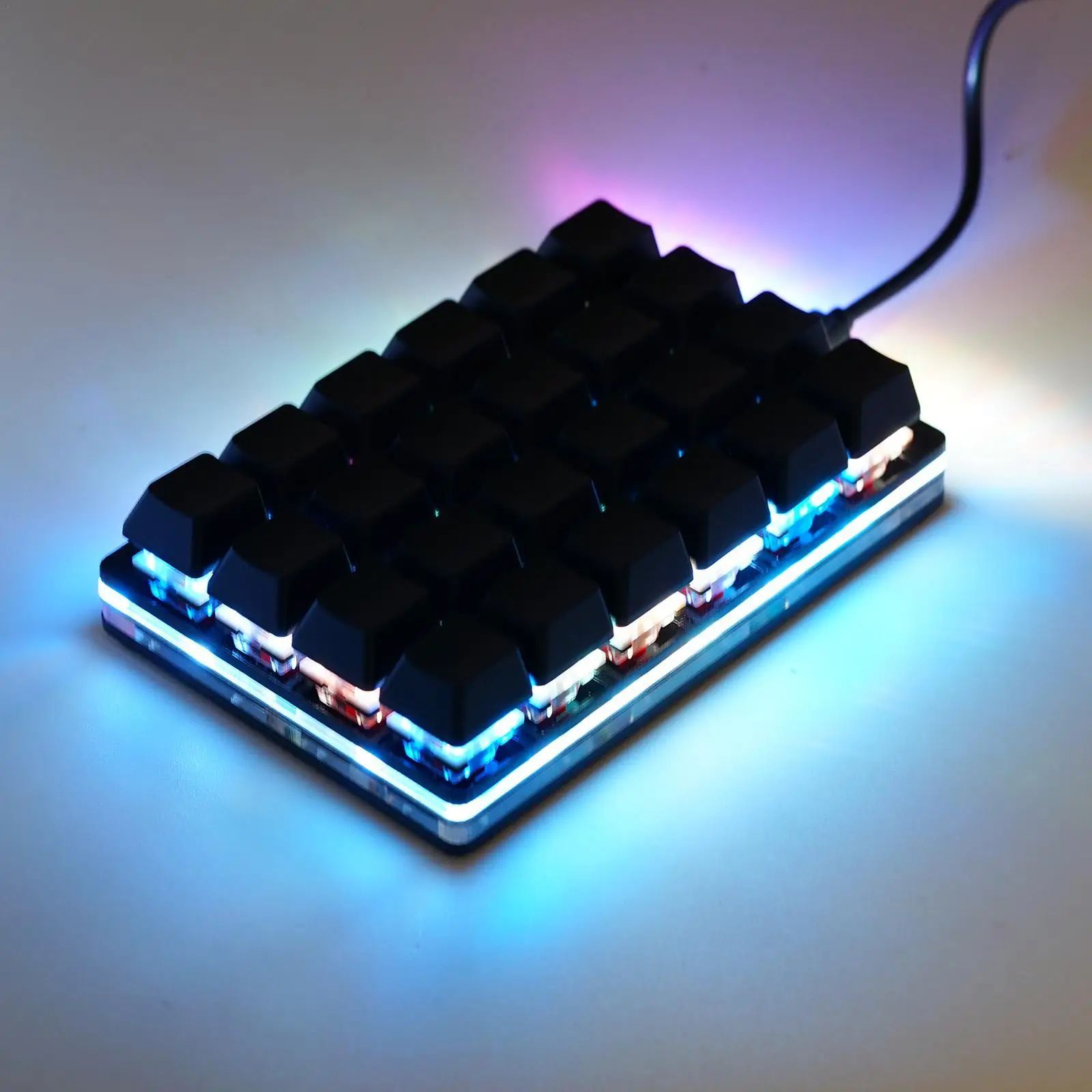 Sayo Mini Programmable Keypad – Compact Mechanical Macro Keyboard for Gaming, Editing & Productivity