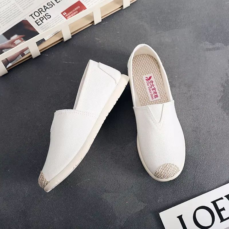 Breathable Mesh Lightweight Casual Women's Slip-On Flats Fisherman Shoes