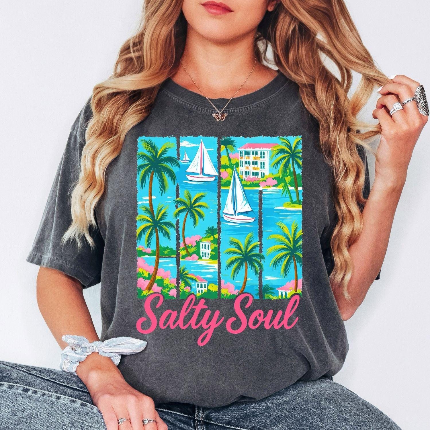 Comfort Colors Beach Vacation Shirt | Salty Soul Coastal Palm Graphic Tee for Summer & Ocean Lovers