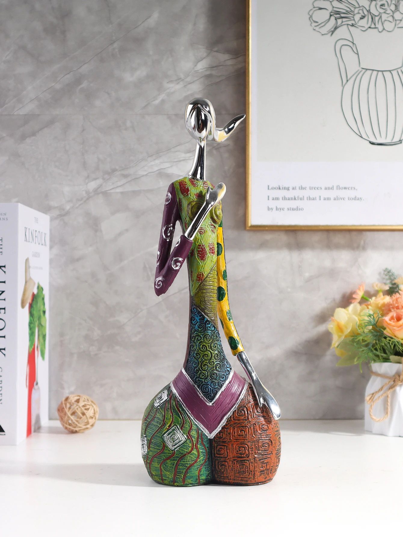 Abstract Resin Art Figurine Decorative Accessory