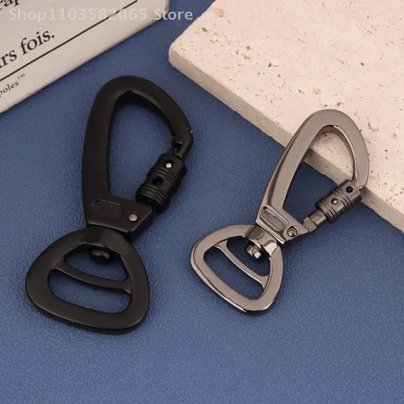 360 Degree Rotatable Carabiner Keychain Hook with Lock