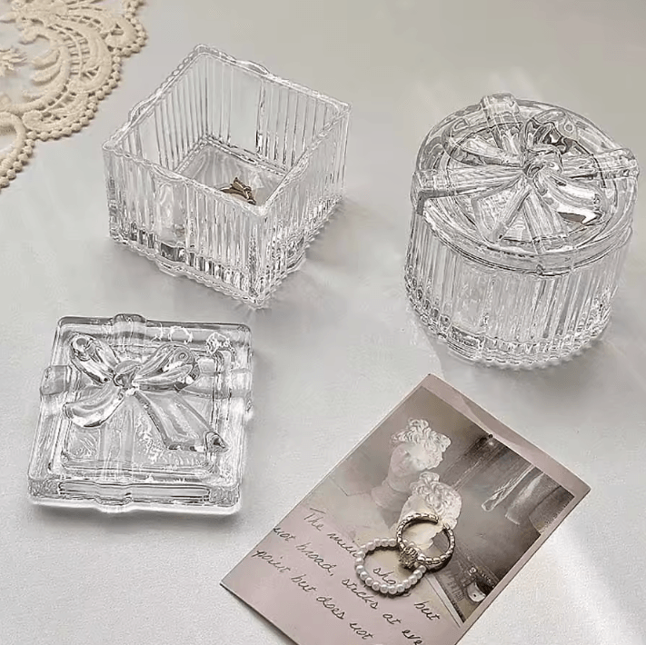 Bowknot Crystal Glass Jewelry Storage Box - Transparent Exquisite Organizer with Lid, Multifunctional Home Decor for Dr