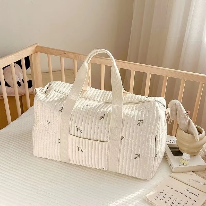 Little Bear Embroidered Handheld and Shoulder Tote Bag