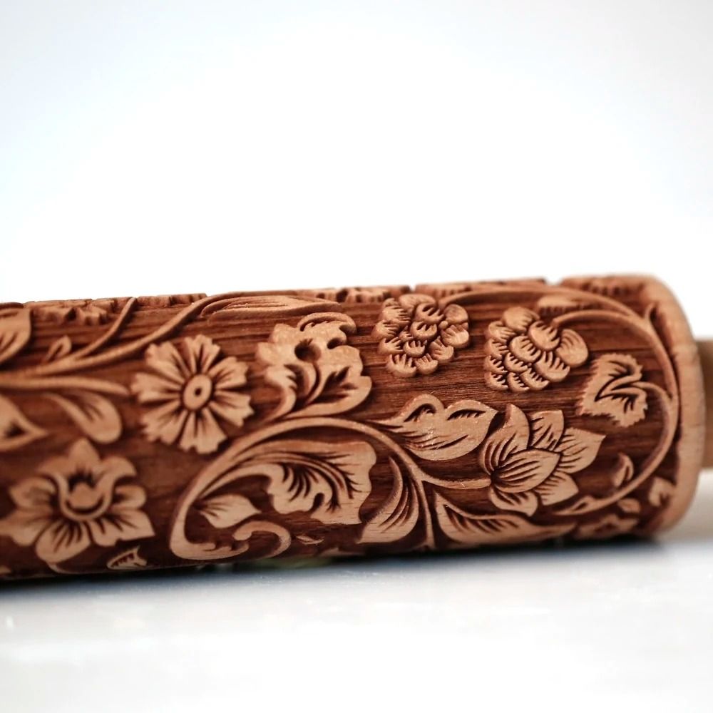 European Retro Flower Embossed Wooden Rolling Pin 13.78 Inch Beech Wood Cookie Roller