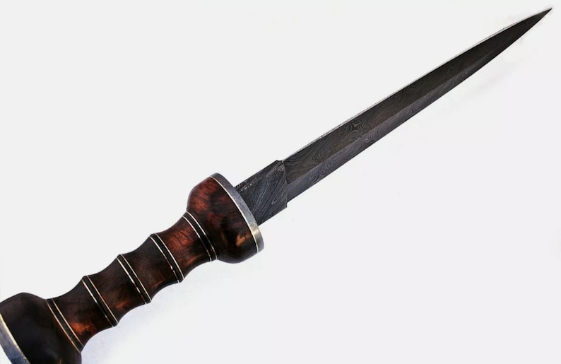 Hand-Forged Damascus Steel Gladiator Sword: Authentic Combat Blade