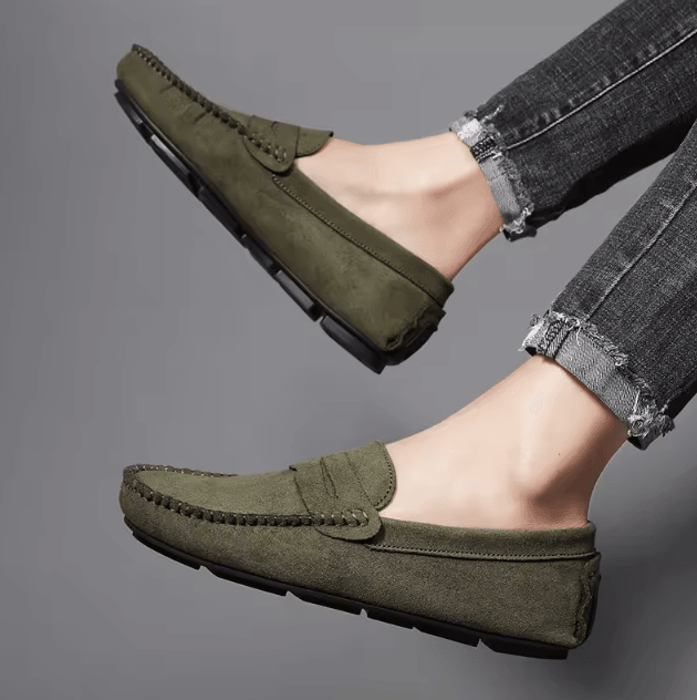 UrbanEase Mens Suede Casual Loafers Breathable Slip On Driving Boat Shoes