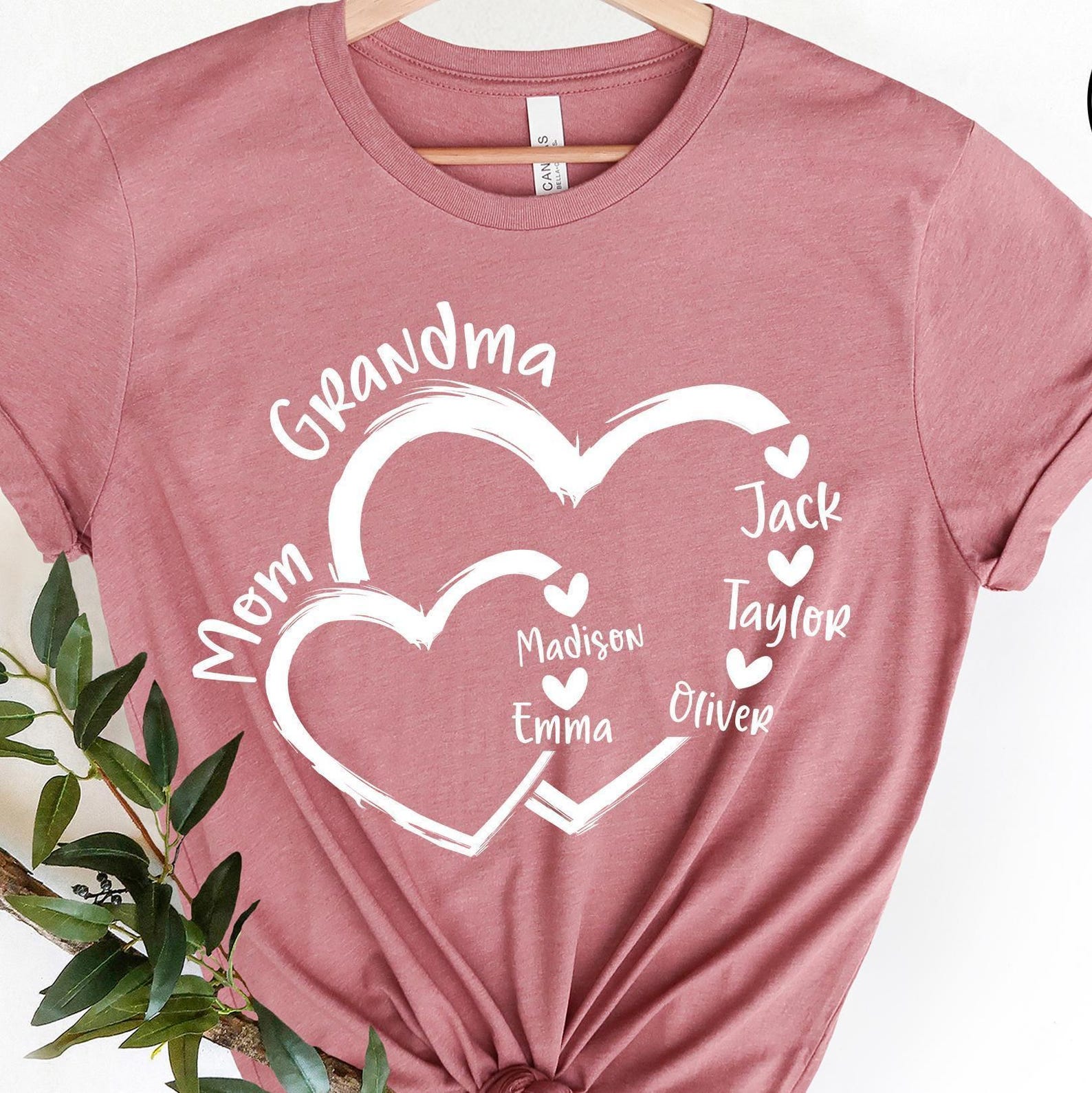 Custom Mom Grandma Heart Shirt, Personalized New Grandma T-Shirt, Grandma With Kid Names, Mother's Day Gift, Mama and Gr