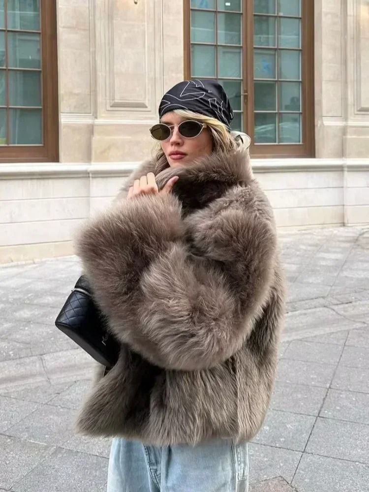 Elegant Stand Collar Faux Fur Jacket | Modern High Street Loose Coat