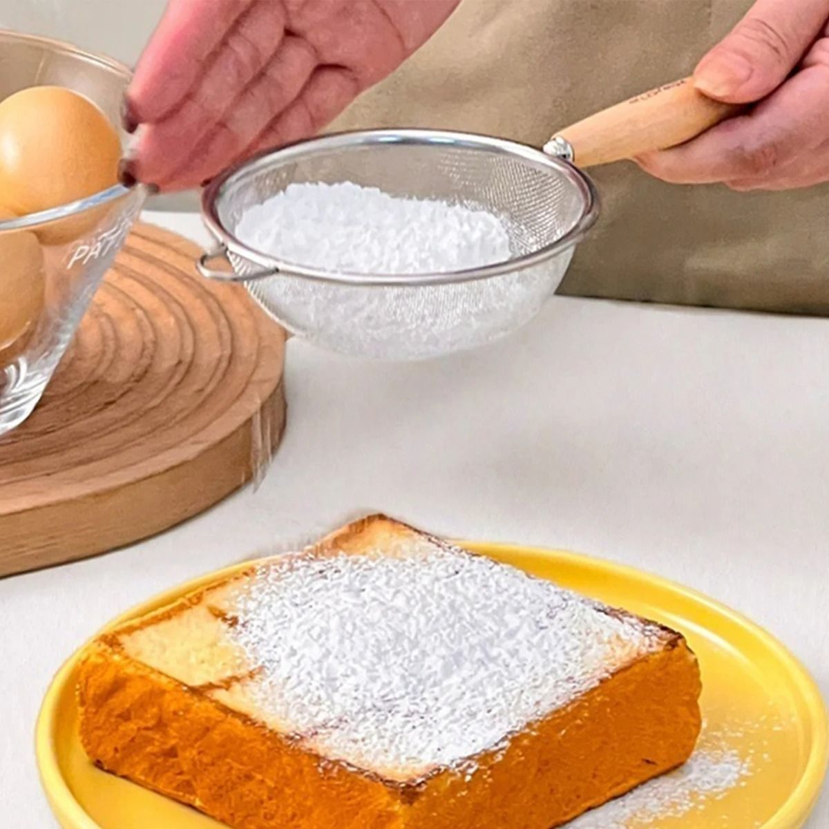 Fine Mesh Stainless Steel Strainer Flour Sieve and Oil Skimmer Spoon