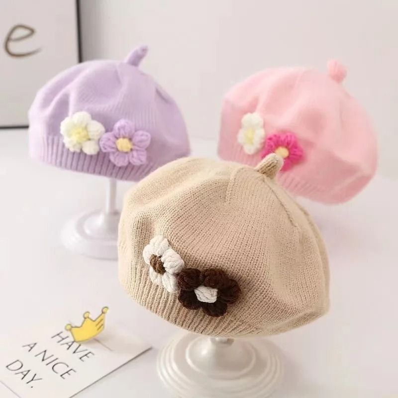 Elite Knitted Painter Beret – Vintage Floral Artist Cap for Kids