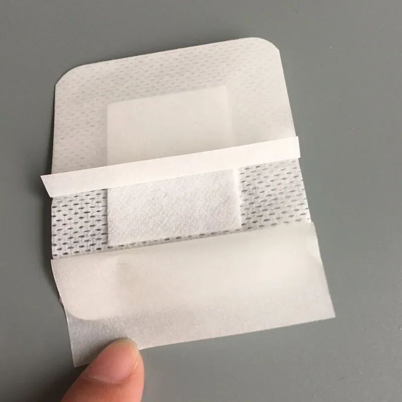 Large Hypoallergenic Medical Adhesive Wound Dressing – Breathable First Aid Bandage Pads (2.4 x 2.8 in)