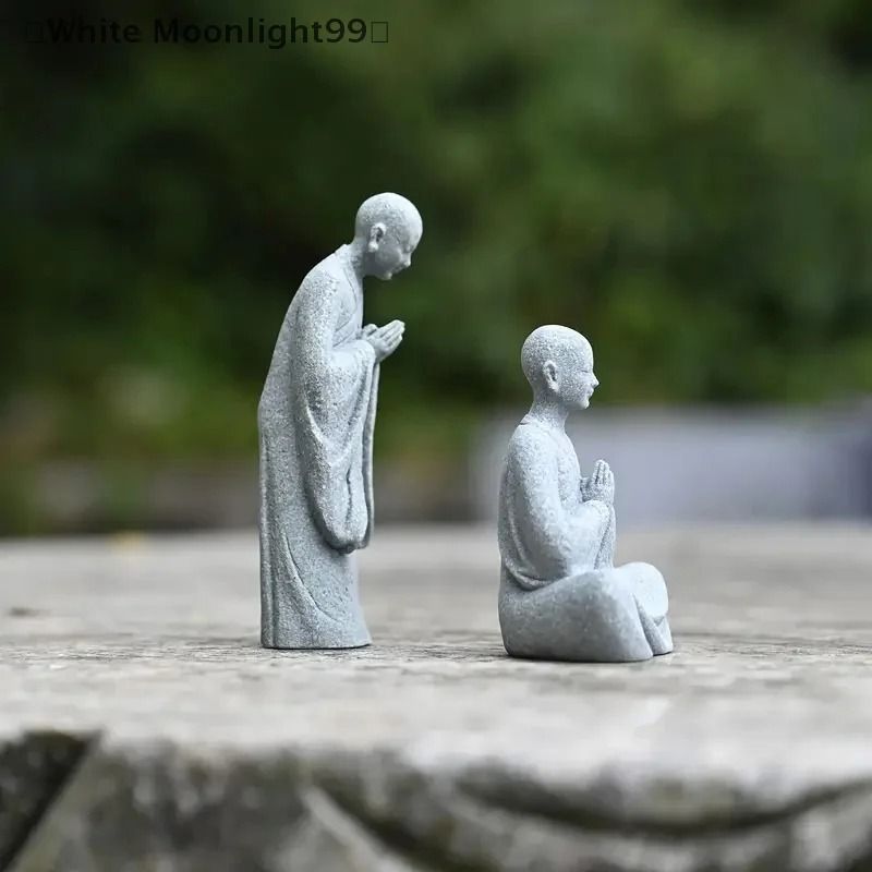 Zen Garden Decor Mini Monk Statue for Aquarium Landscaping and Terrarium Display