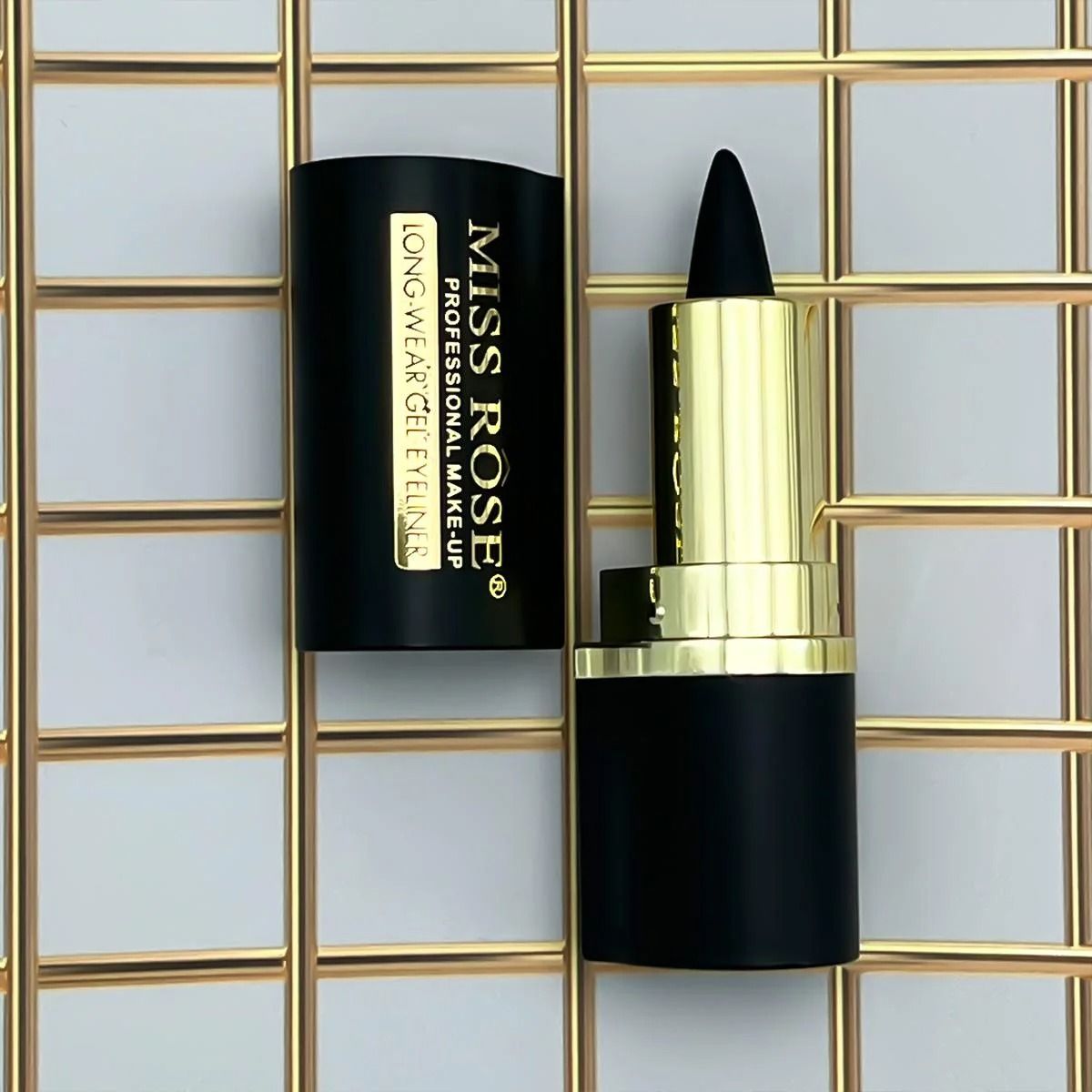Creamy Texture Eyeliner Pencil Easy Glide and Sweat Proof