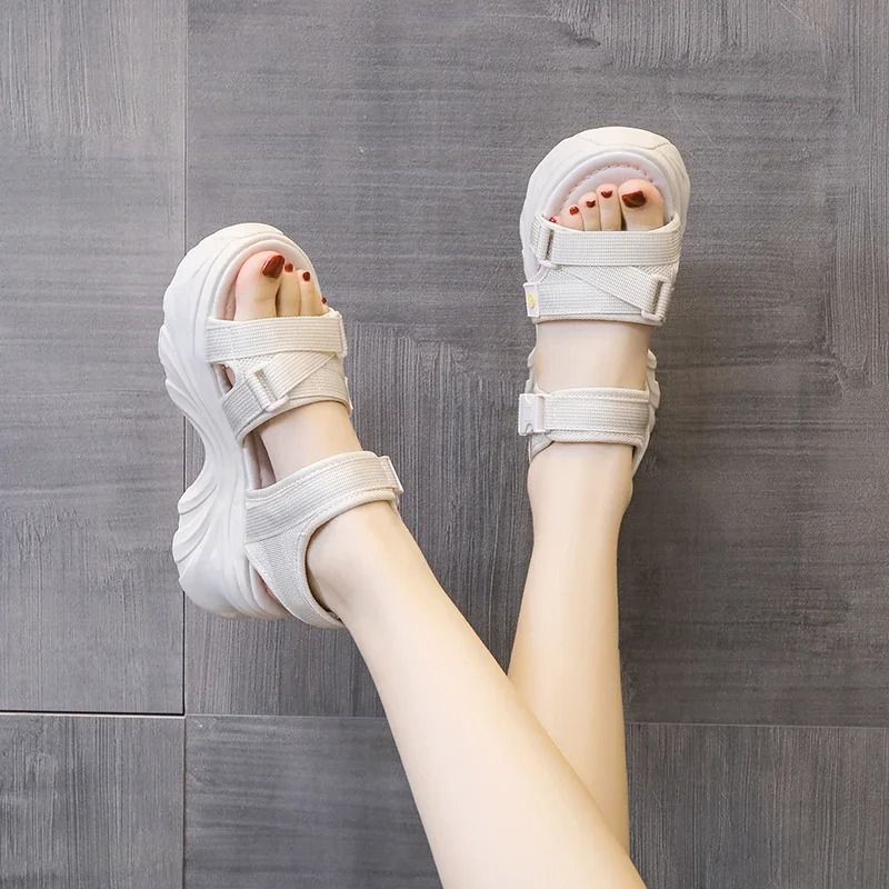 Women's Thick-Soled Beach Sandals – Fashionable Breathable Summer Sneakers