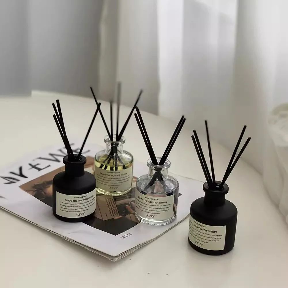 1.69 fl oz Freesia Jasmine Reed Diffuser Set – Flameless Home Fragrance Oil with Rattan Sticks