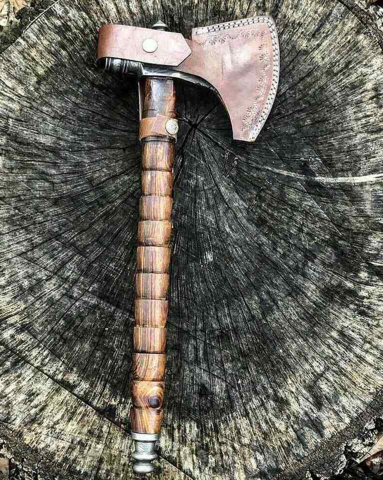 Hand Forged Damascus Steel Axe Head | 512 Layer Trailing Point Design, 5.5 Edge, 7 Inch Head | Premium Bushcraft