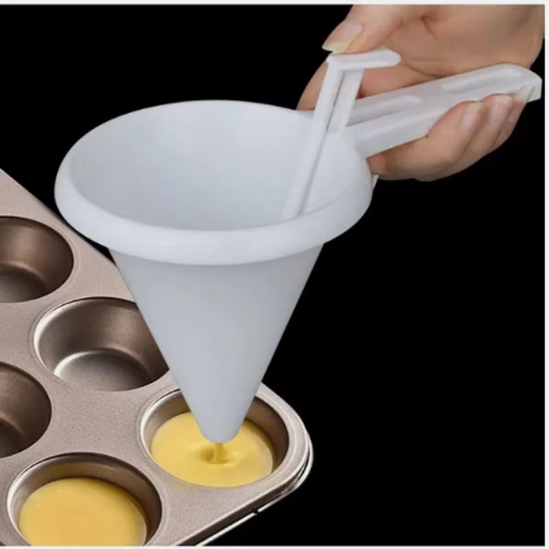 Handheld Batter Dispenser Measuring Cup for Pancakes, Cupcakes and Baking