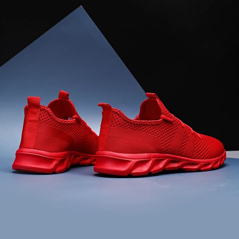 Breathable Men Casual Sports Shoes Summer Light Soft Sole Comfort Outdoor Running Shoes Plus Size Mesh Fashion Student