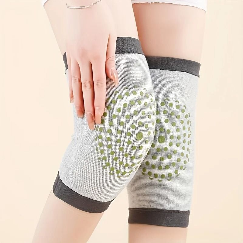 Soft Stretchable Wormwood Knee Pads for Winter Warmth