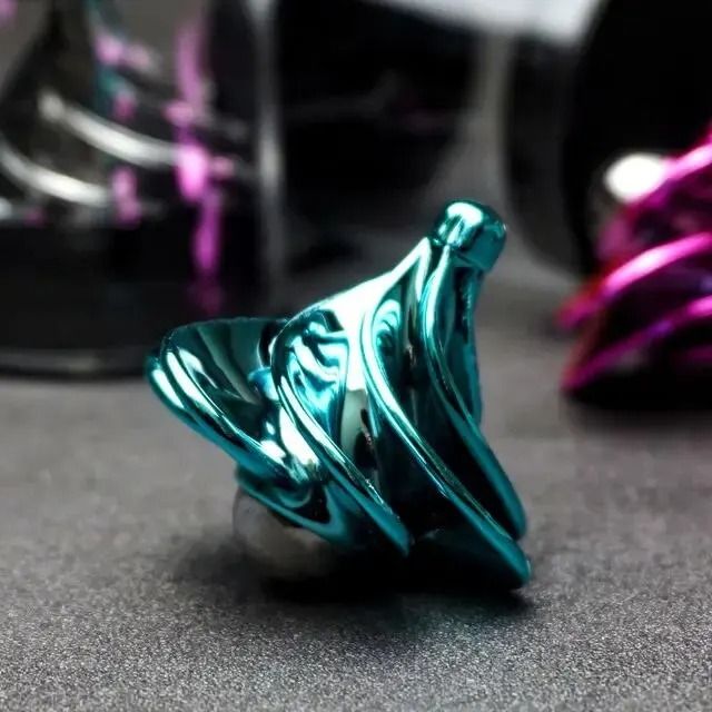Funny Desk Wind Blowing Toy Rotating Kinetic Spinner Stress Relief Toy