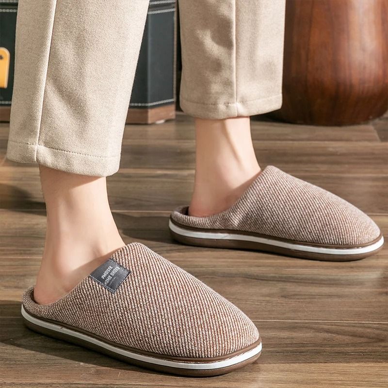 Men Winter Warm Cotton Slippers with Non Slip Sole