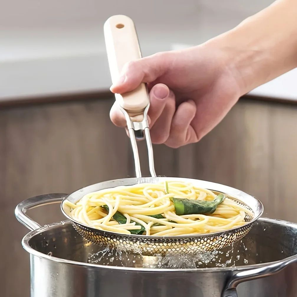 Stainless Steel Fine Mesh Skimmer with Wooden Handle