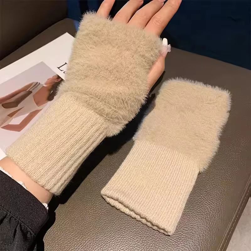 Women's Windproof Knitted Half Finger Gloves