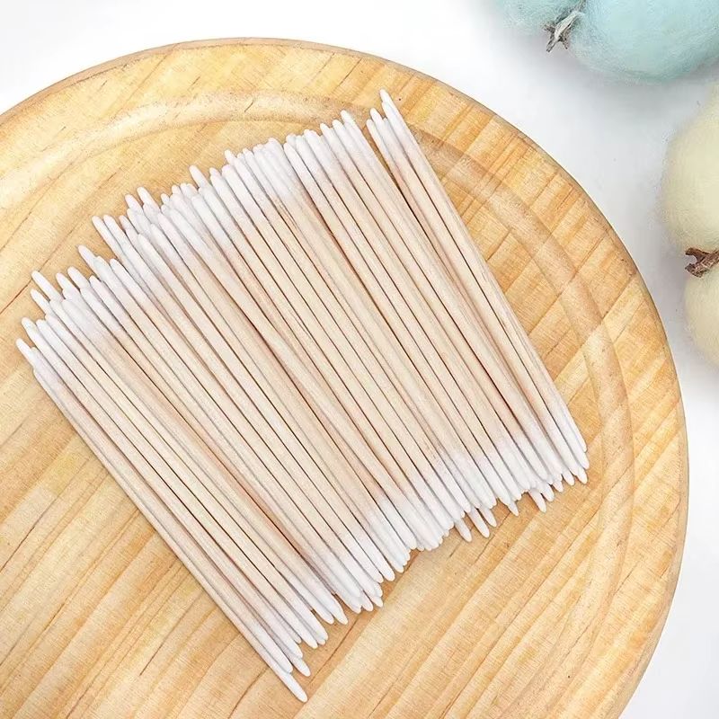 Disposable Ultra-Small Cotton Swab Brush Lint-Free Micro Wood Makeup Brushes and Eyelash Extension Glue Removing Tools