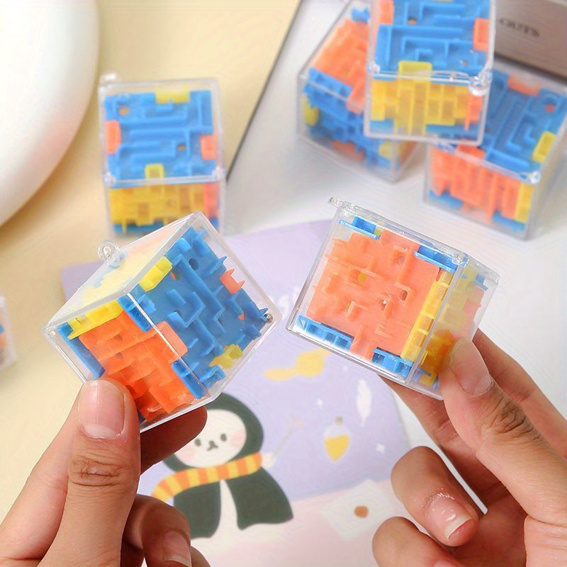 Mini Rolling Ball 3D Maze Puzzle Toys Brain Teasers Educational Decompression Toys for Kids Hand Game