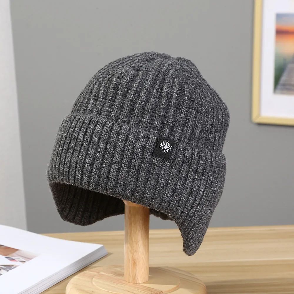Mens Winter Knitted Peaked Hat – Plush Faux Fur Lined Bomber Cap with Ear Protection