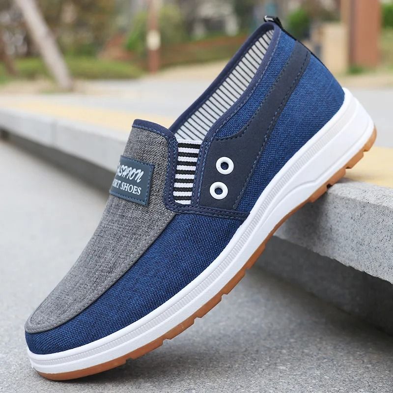 Mens Lightweight Knitted Running Shoes with Breathable Non Slip Sole
