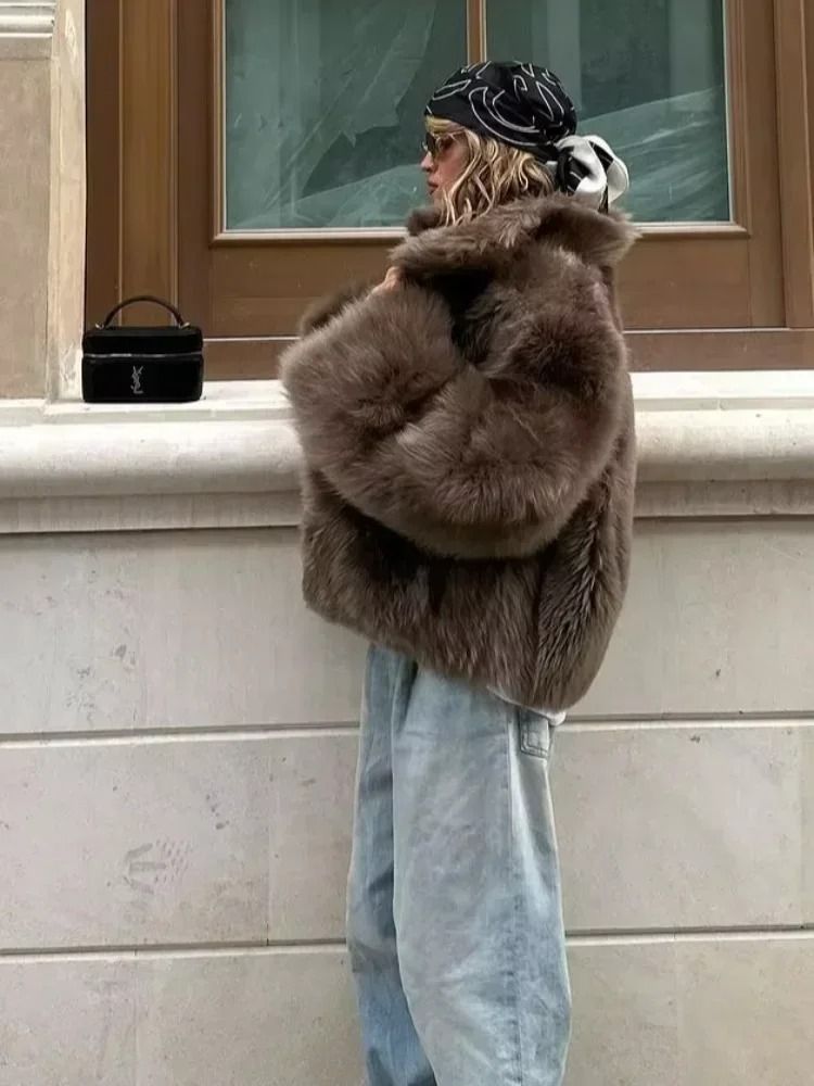 Elegant Stand Collar Faux Fur Jacket | Modern High Street Loose Coat