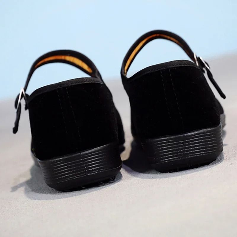 Breathable Slip On Womens Sneakers Casual Mesh Shoes