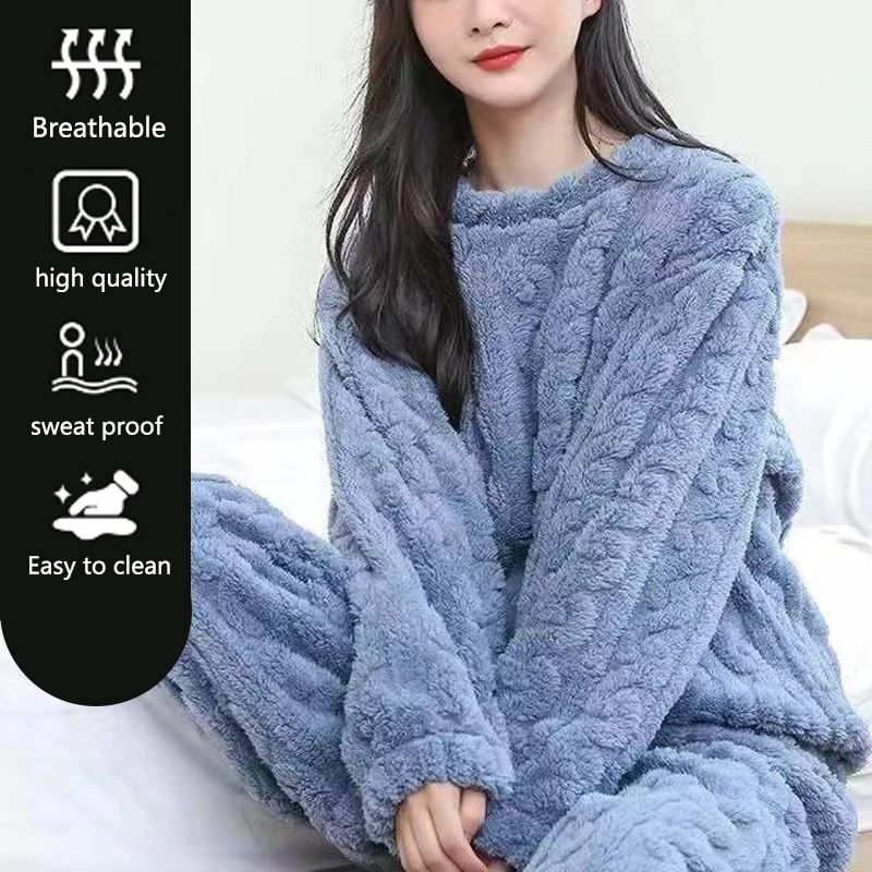 Womens Thickened Flannel Pajama Set with Long Sleeves