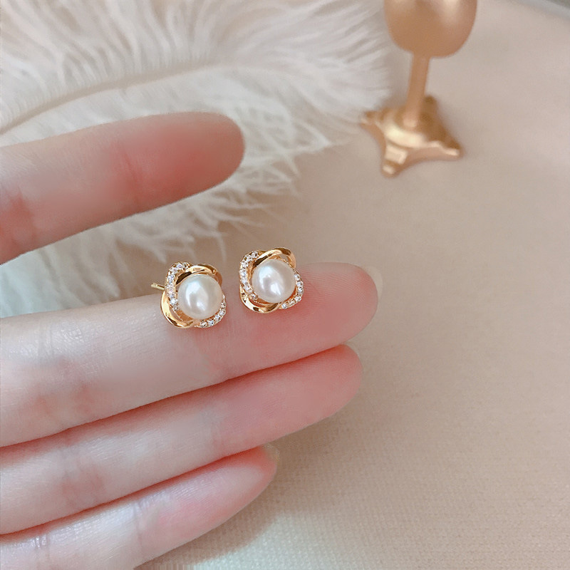 Upscale 14k Gold Earrings with Zircon Pearl Twist - Luxury Studs for Women