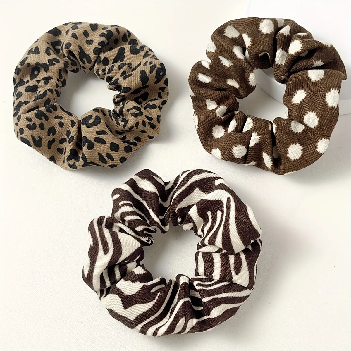 Leopard Fabric Scrunchies Set – Soft Elastic Hair Ties & Ponytail Holders (5 pcs)