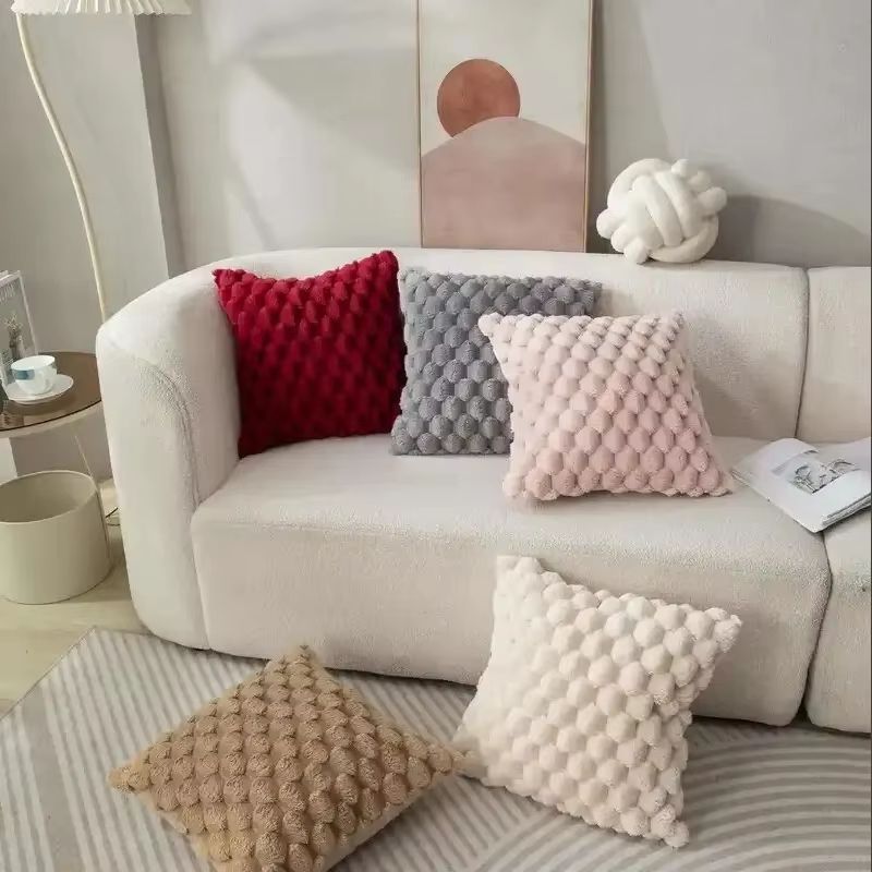 Plush 3D Pineapple Grid Throw Pillowcase – Soft Decorative Cushion Cover for Sofa, Bedroom & Living Room