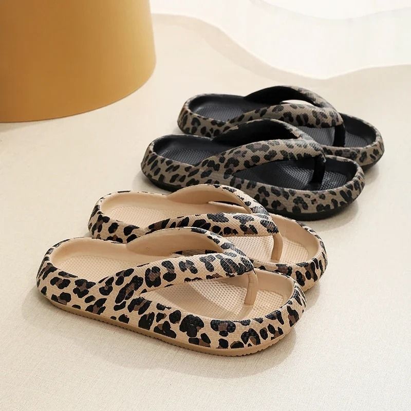 Summer New Women Sandals Comfort Flip-Flop Leopard Soft Thick-Soled Cloud Slippers