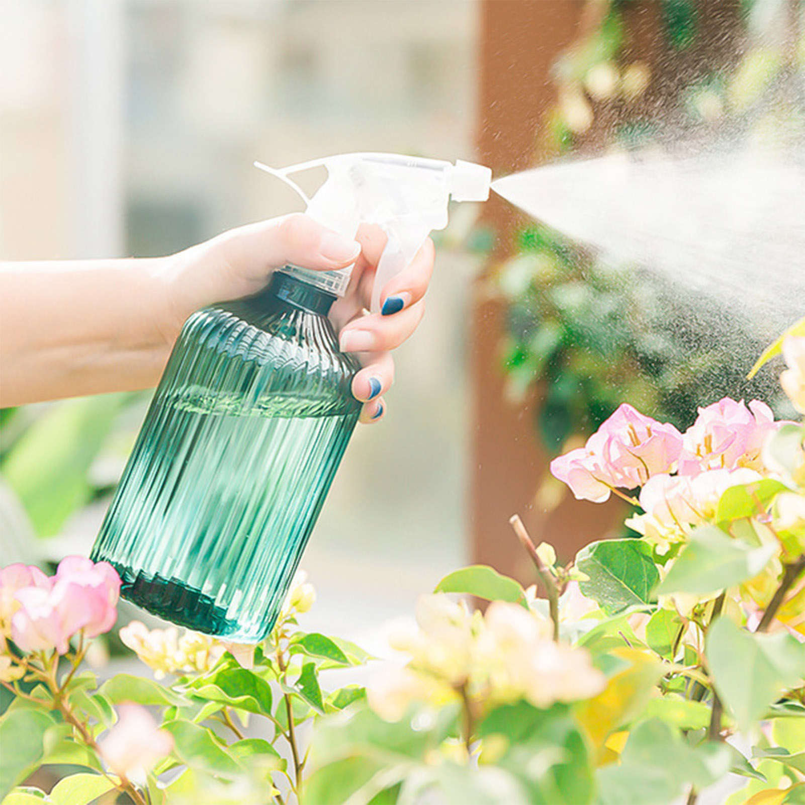 Leak Proof Plastic Plant Mist Sprayer BPA Free Spray Bottle for Gardening & Indoor Cleaning