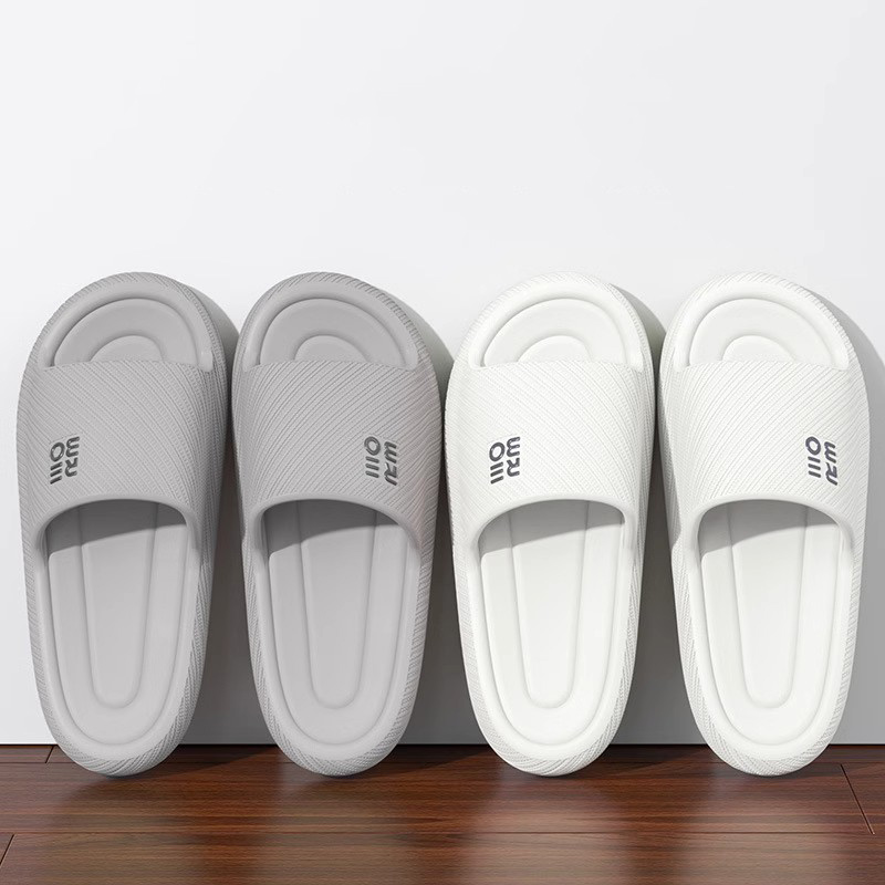Summer Fashion Slippers for Men, Cloud Comfort Home Sandals & Massage Flip Flops