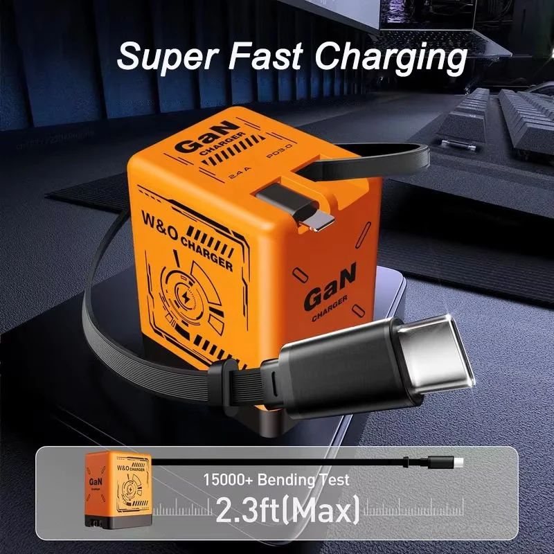 GaN Fast Charger Compact Wall Adapter with Telescopic Plug for Multi-Device Fast Charging