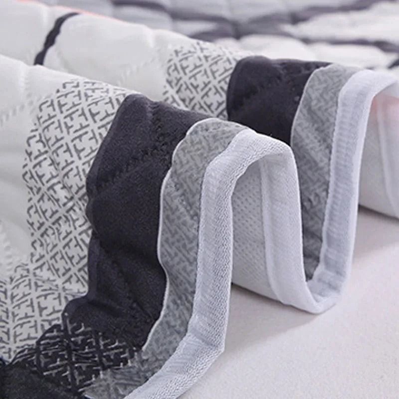 Waterproof Washable Breathable Bed Protector Mat