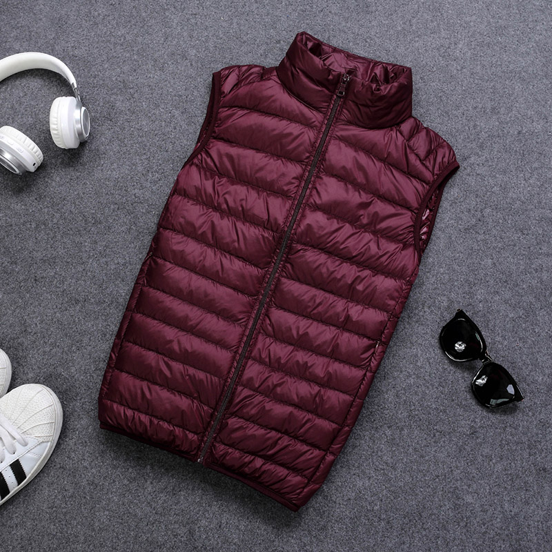 Men's Lightweight Down Vest, White Duck Down Fill, Warm Sleeveless Jacket for Autumn and Winter, Casual Portable Pocket
