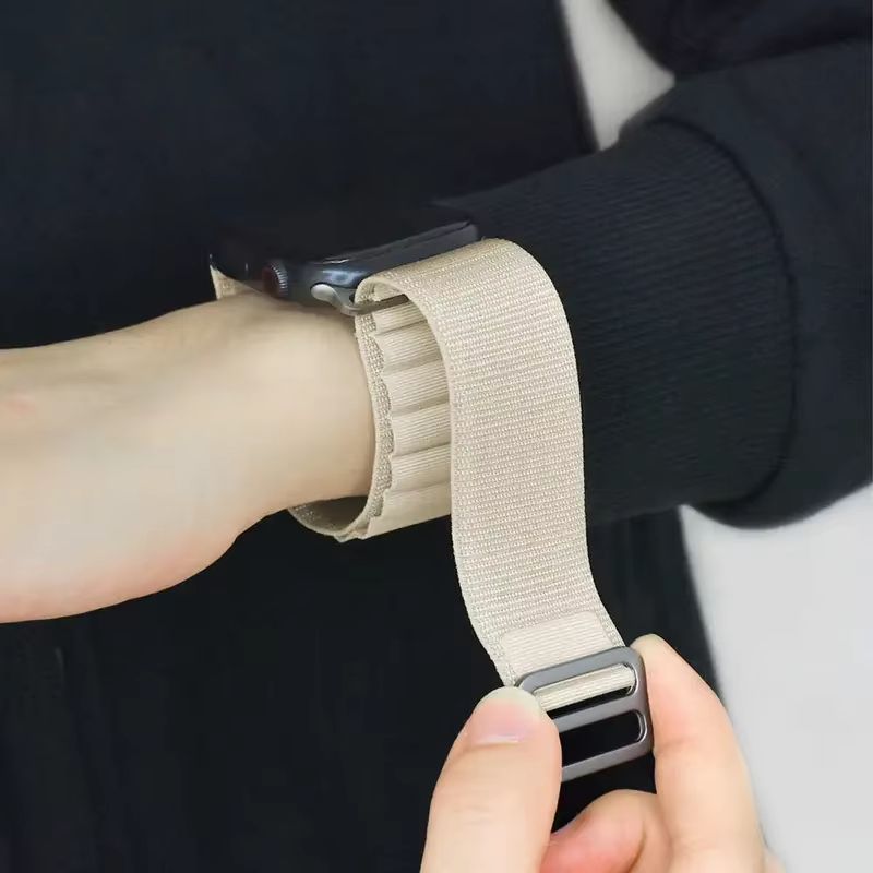 CoreLoop G-Hook Alpine Strap for Apple Watch