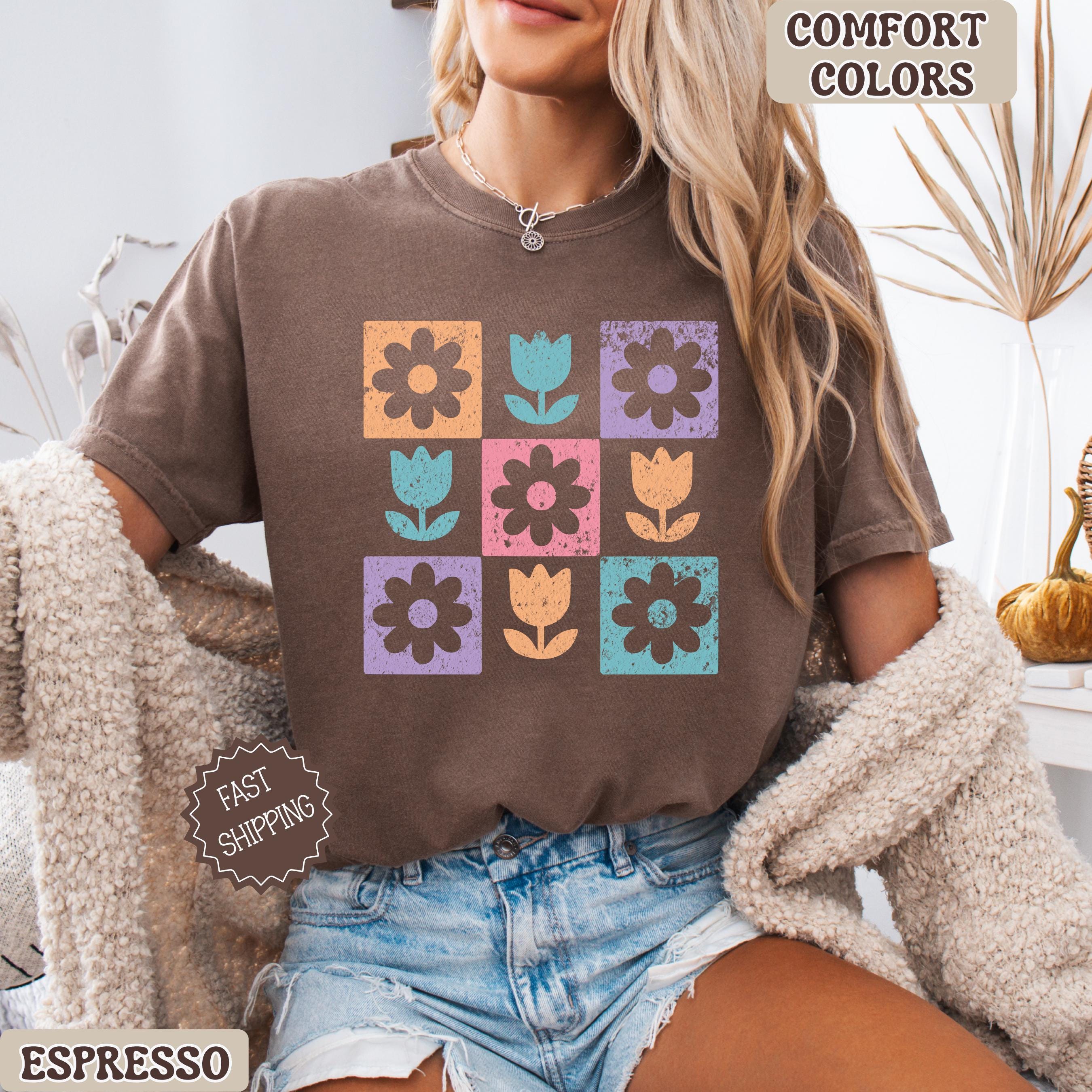Retro Floral Shirt, Vintage Flower Graphic Tee, Cottagecore Aesthetic Shirt, Trendy Spring Summer Top