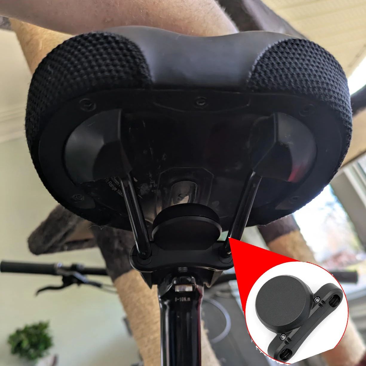 Hidden Bike AirTag Saddle Mount