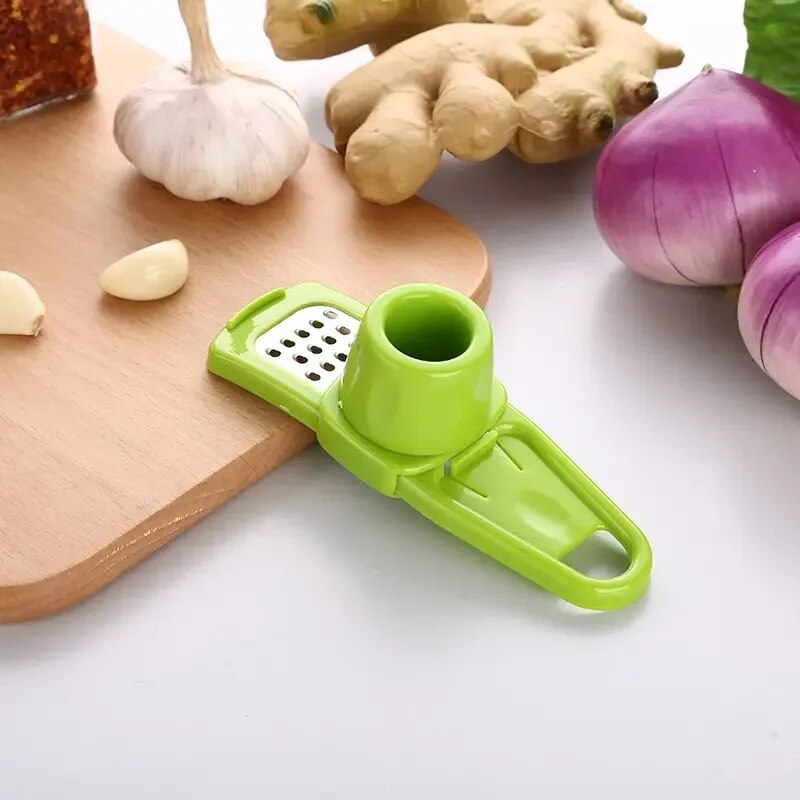 Mini Garlic Grinder for Easy Cooking, Kitchen Garlic Mash Manual Press, Garlic Mashing Green Gadget